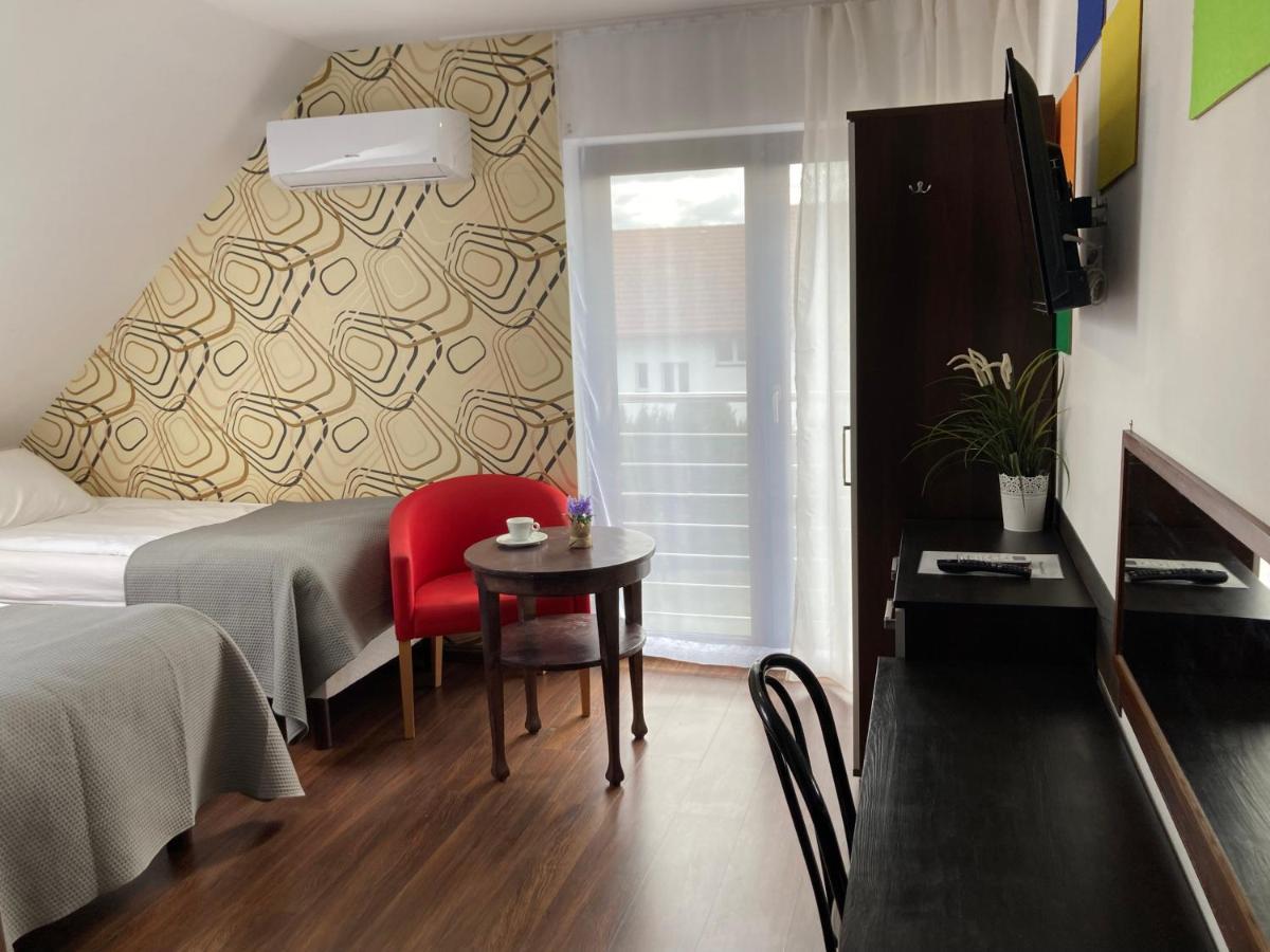 Apartamenty I Pokoje Na Letniej Дарлово Экстерьер фото
