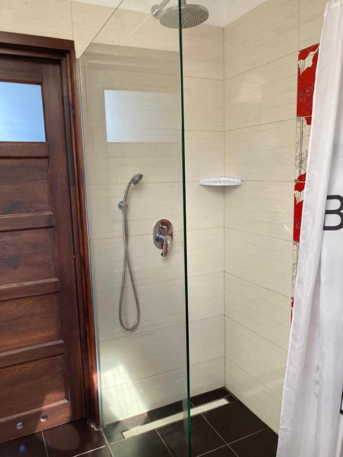 Apartamenty I Pokoje Na Letniej Дарлово Экстерьер фото