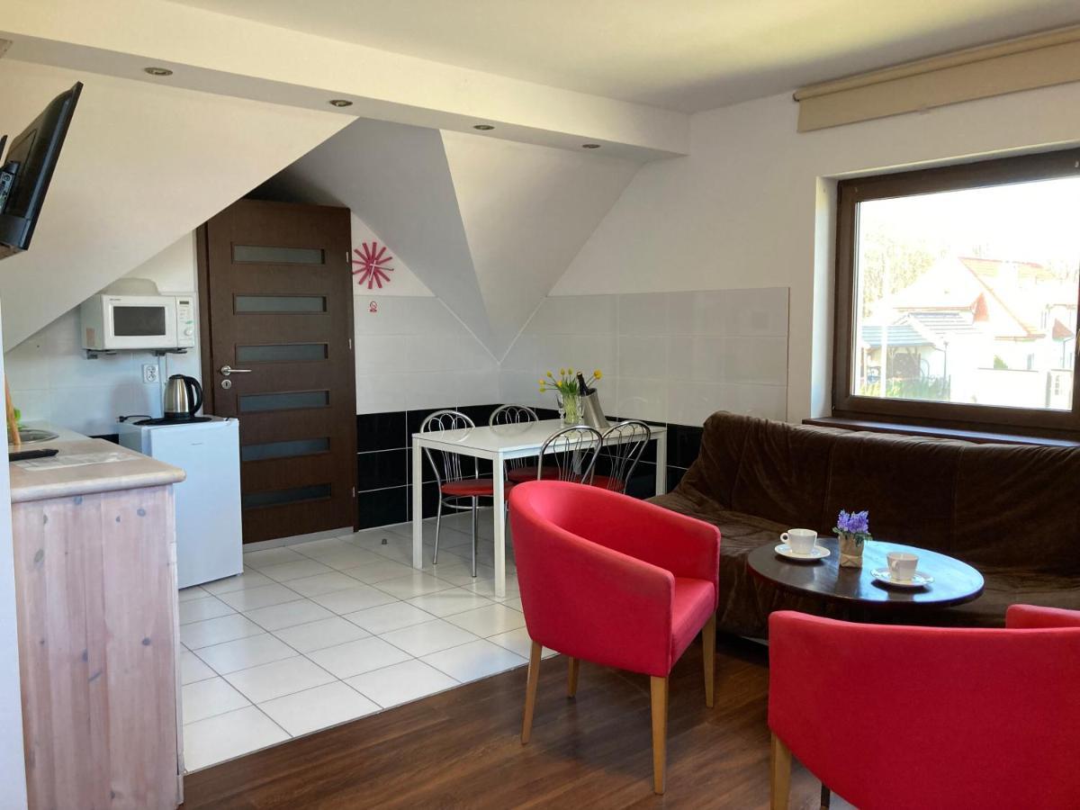 Apartamenty I Pokoje Na Letniej Дарлово Экстерьер фото