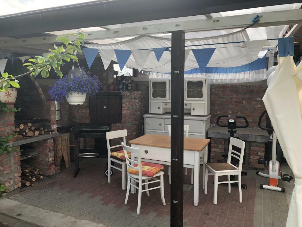 Apartamenty I Pokoje Na Letniej Дарлово Экстерьер фото